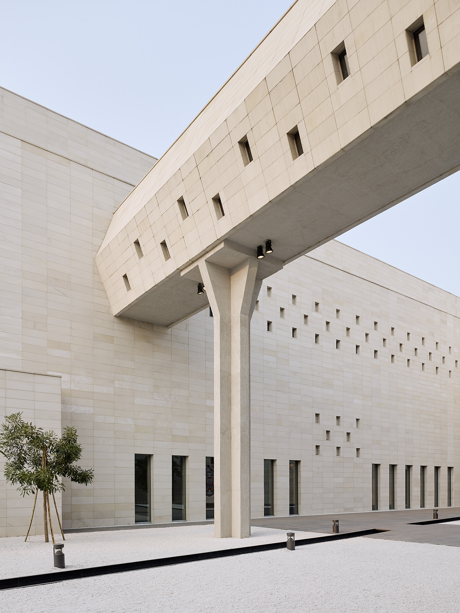 Bihar Museum / Maki and Associates + Opolis